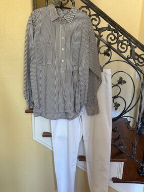 LOFT Gray & White Stripe Everyday Shirt